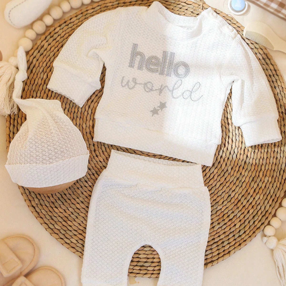 Newborn Unisex Jumpsuit with Hat 0-3M