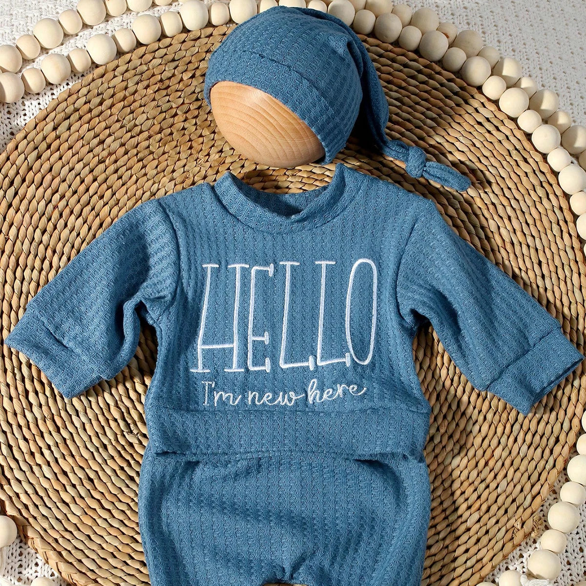 Newborn Unisex Jumpsuit with Hat 0-3M